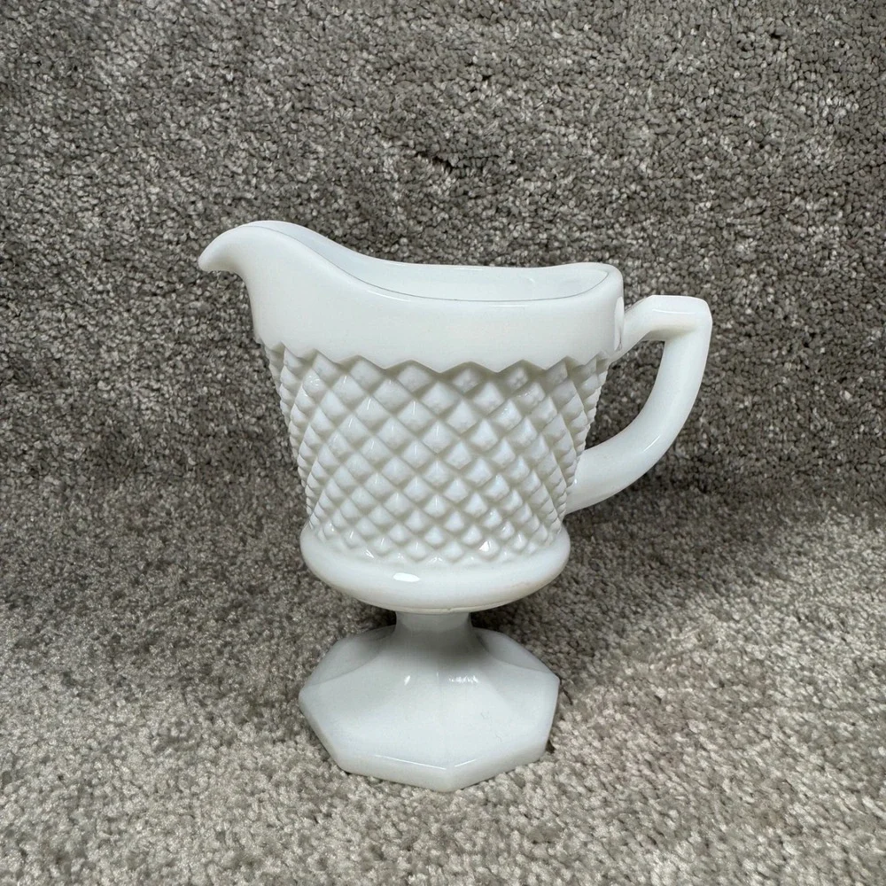 Westmoreland Creamer White Milk Glass Diamond Point Footed Vintage 4.5in‎